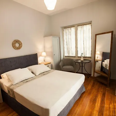 Lovely 1St Fl. Apt, With Balcony In Pagrati Athens Exterior photo