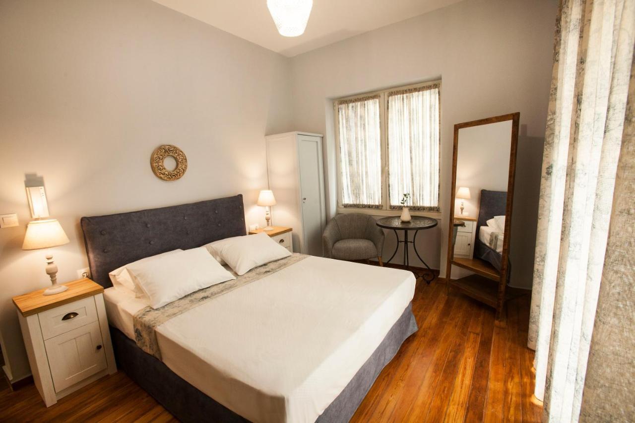 Lovely 1st Fl. Apt, With Balcony In Pagrati Athens