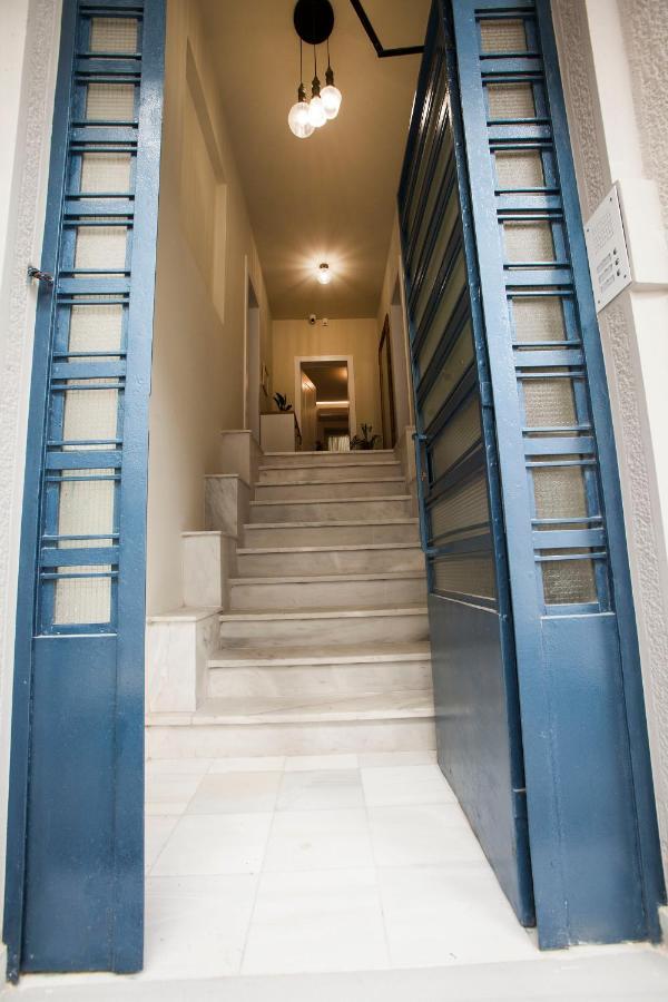 Lovely 1st Fl. Apt, With Balcony In Pagrati *
