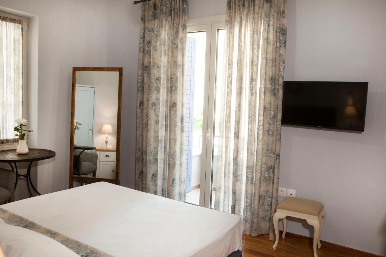 Apartment Lovely 1st Fl. Apt, With Balcony In Pagrati *